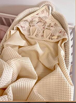 Motulinka Badetuch Waffeltuch „Rumaki" Pferdchen mit Flügeln Creme Motulinka Badetuch Waffeltuch „Rumaki" Pferdchen mit Flügeln Creme